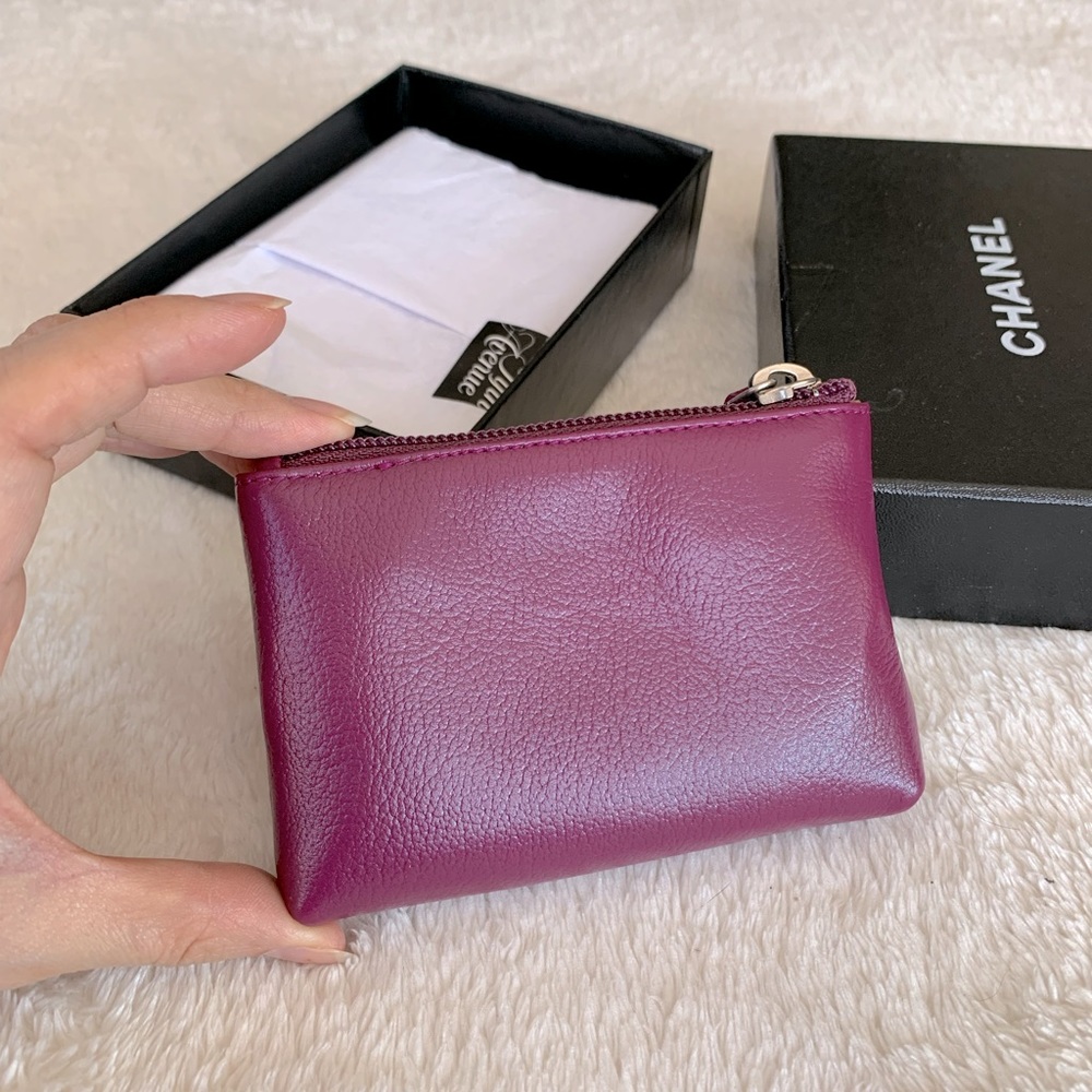 BrandNew Authentic Chanel Vintage Leather Purse - Picture 3 of 5
